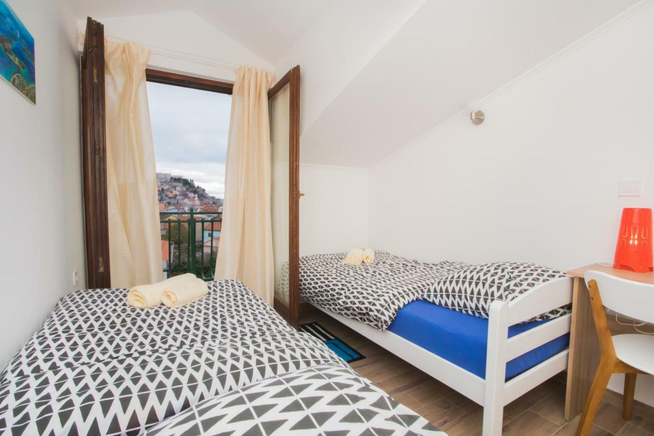 Apartments Tonka Sibenik Luaran gambar