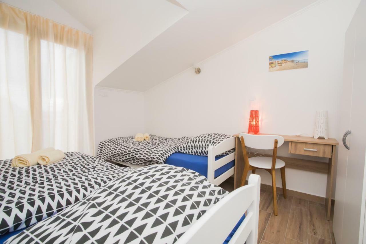Apartments Tonka Sibenik Luaran gambar