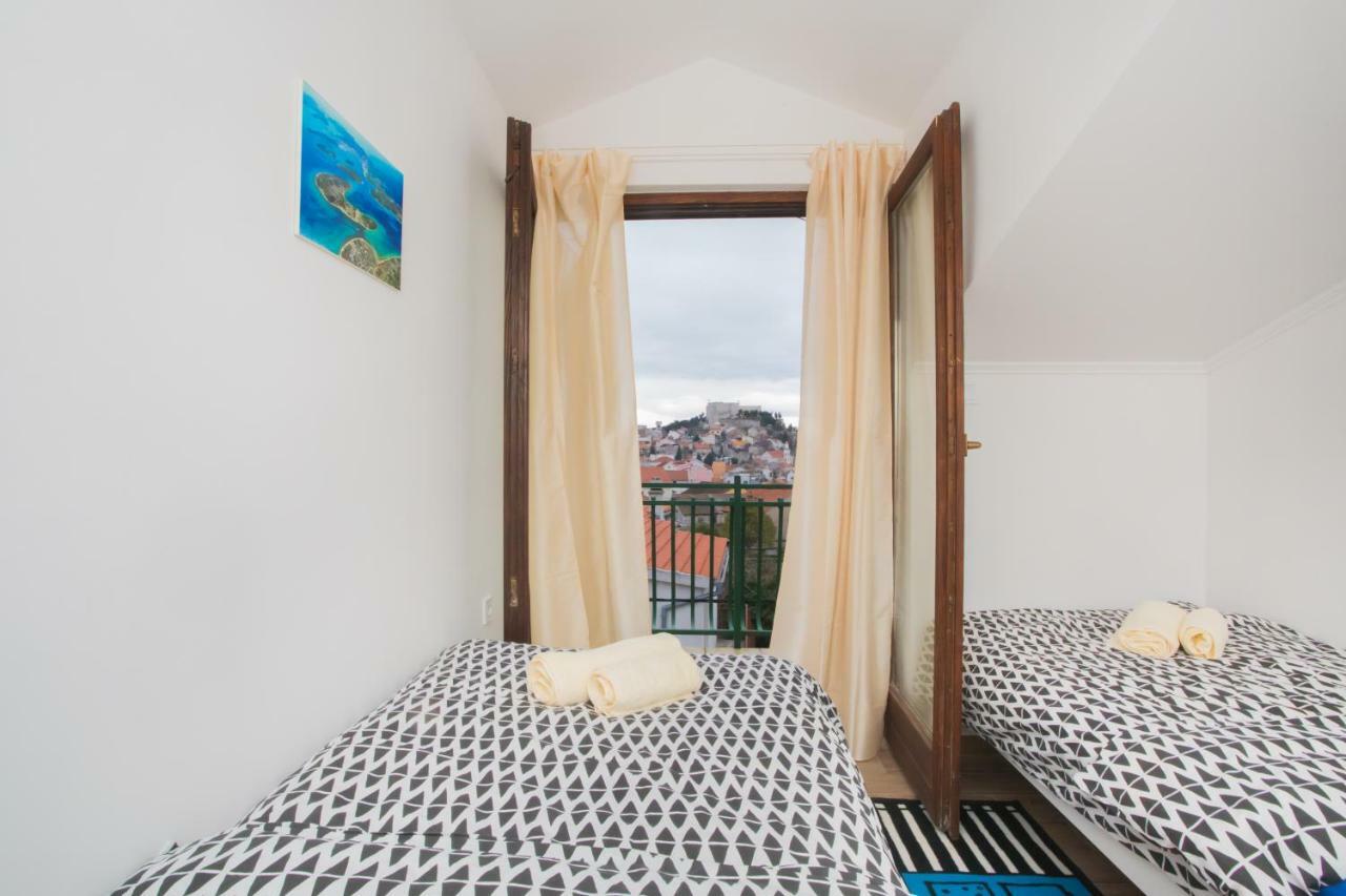 Apartments Tonka Sibenik Luaran gambar